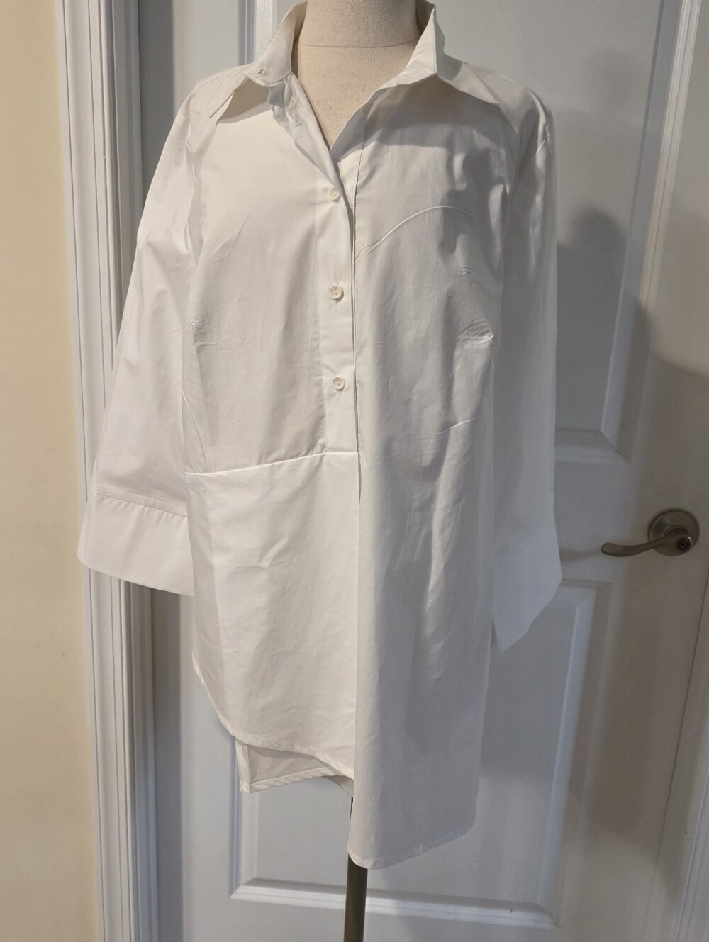 Ozai N Ku Asymetrical White Shirt Size Large